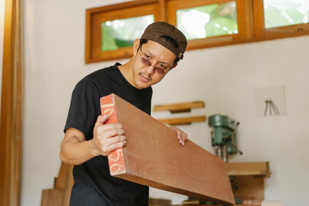 Woodworking Workshop: A Beginner’s Guide to Getting Started Woodworking Workshop: A Beginner’s Guide to Getting Started